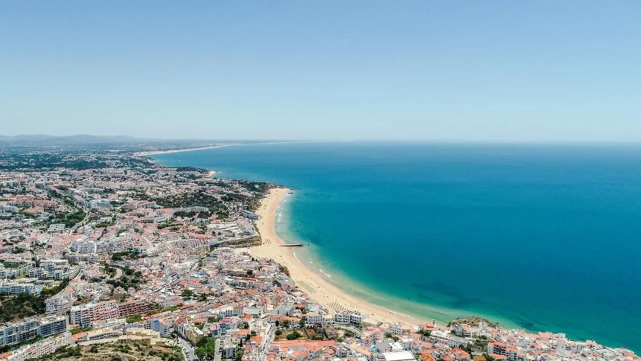 Bnb Homes Ocean View Apartment With Huge Sunny Terrace, 2 Swimming Pools & Tennis Court Albufeira