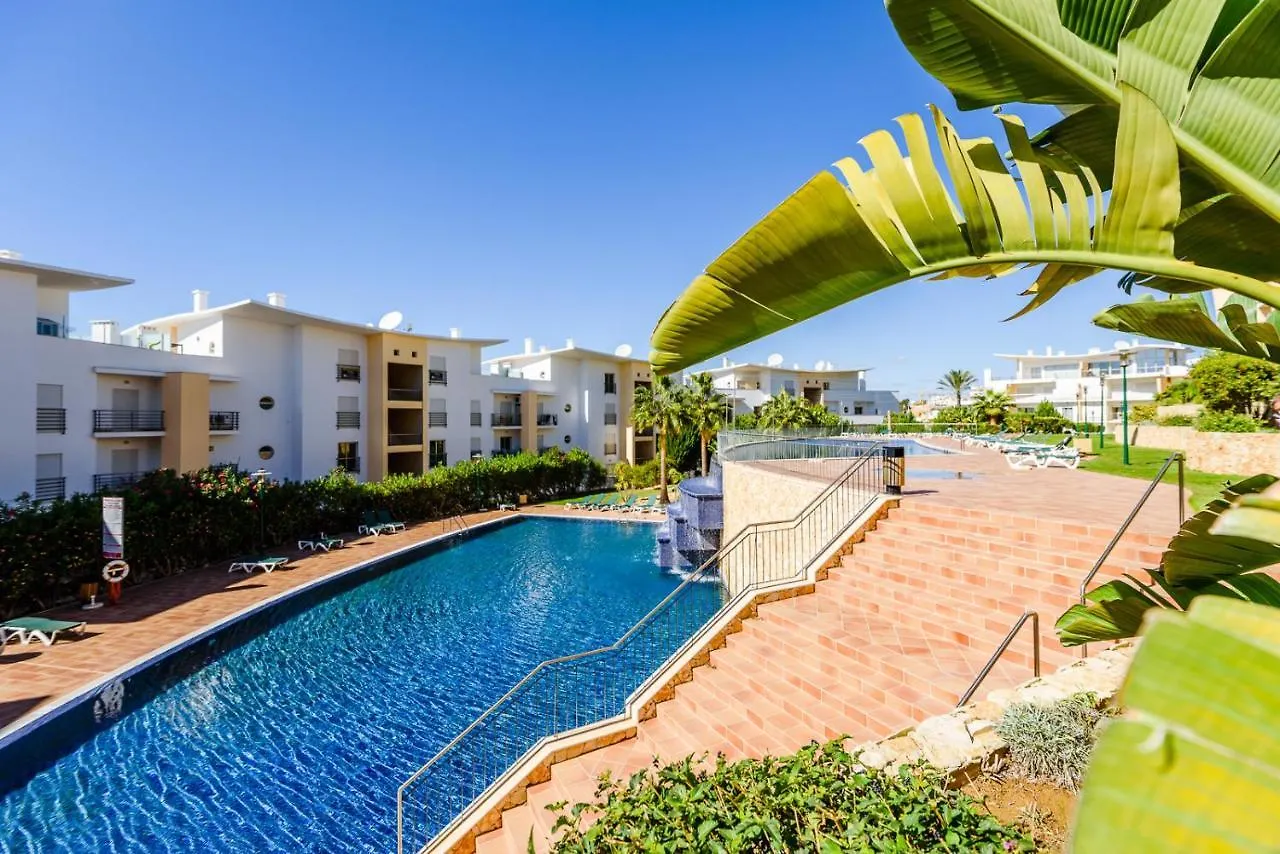 Bnb Homes Ocean View Apartment With Huge Sunny Terrace, 2 Swimming Pools & Tennis Court Albufeira