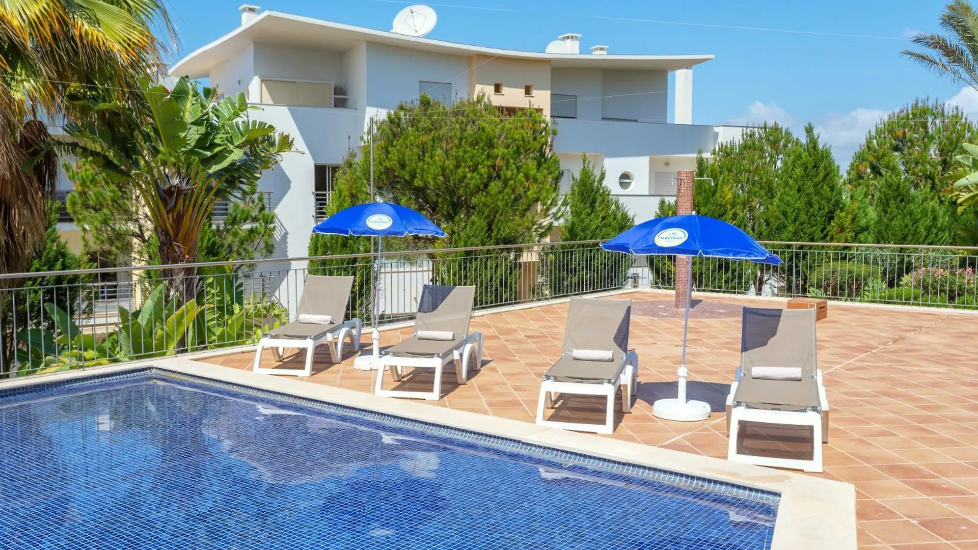 Bnb Homes Ocean View Apartment With Huge Sunny Terrace, 2 Swimming Pools & Tennis Court Albufeira Portugal